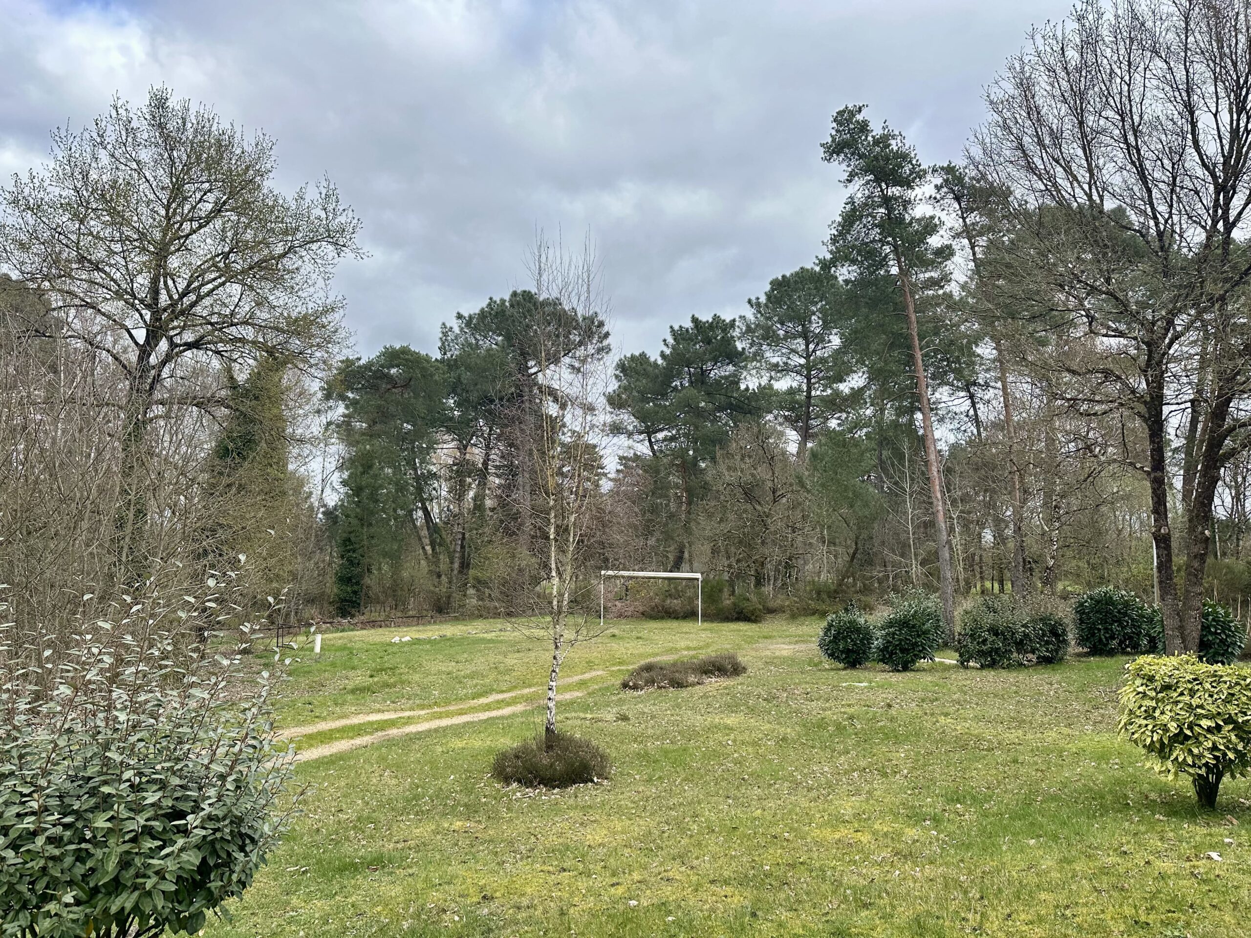 Intérieur chaleureux du domaine