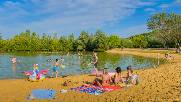 Baignade lac de Hommes, Touraine